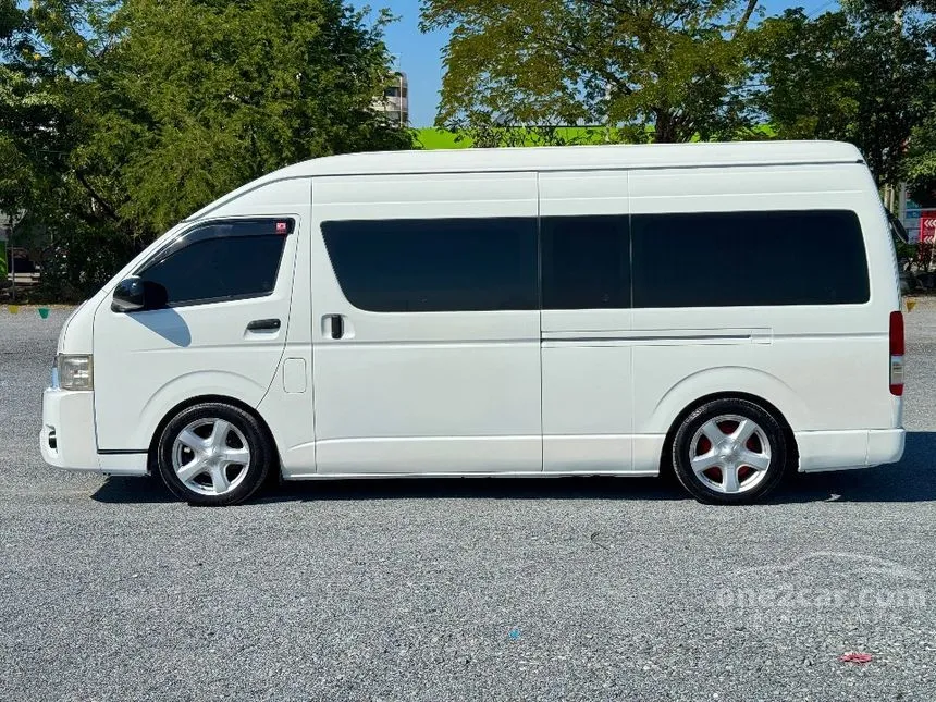 2012 Toyota Hiace VVTi Van