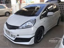 2011 Honda Jazz 1.5 (ปี 08-14) V i-VTEC Hatchback AT