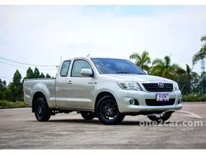 2012 Toyota HILUX VIGO 2.5 Champ J-PS Extra Cab Pickup