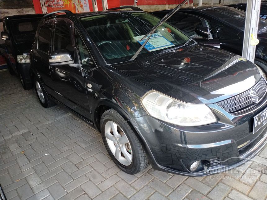 Jual Mobil  Suzuki SX4 2009 Cross Over  1 5 di Jawa  Tengah  