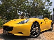 2013 Ferrari California 4.3 California HS-30 EDITION YELOW ON BLACK ATPM Warranty ATPM Ferarri Indonesia Full Spareparts Free Maintenance Service