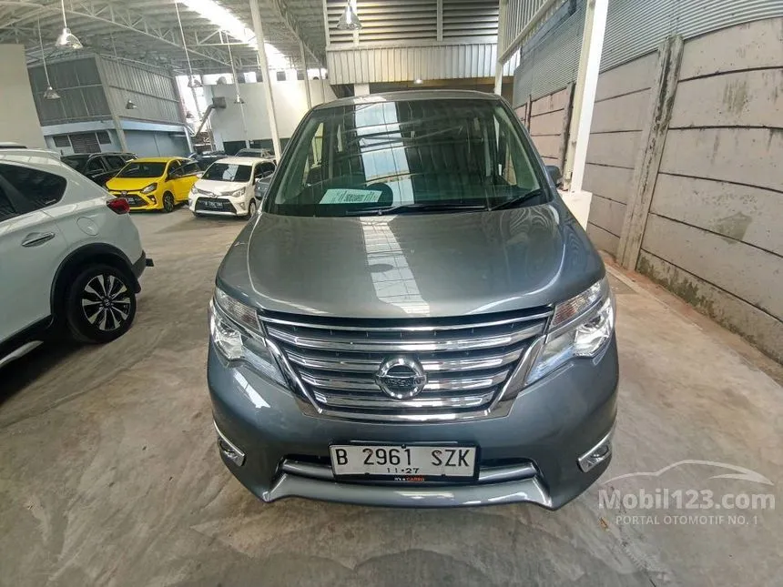 Jual Mobil Nissan Serena 2017 Highway Star 2.0 di Banten Automatic MPV Abu