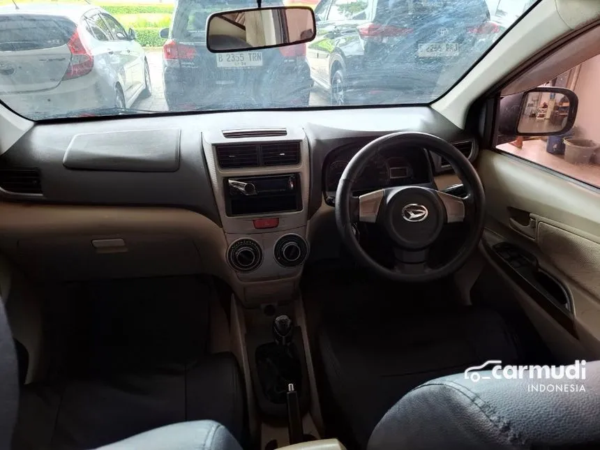 2014 Daihatsu Xenia R Standard MPV