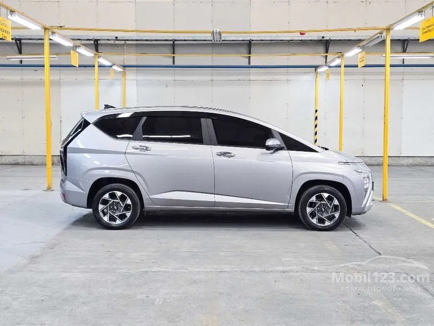 2023 Hyundai Stargazer Prime MPV