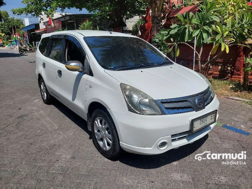 2012 Nissan Grand Livina SV MPV