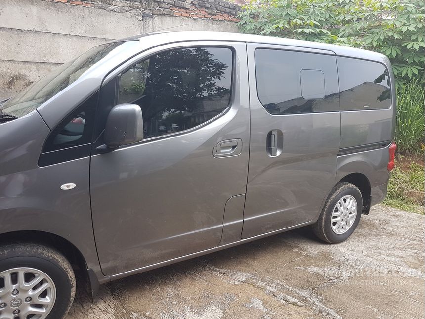 Jual Mobil Nissan Evalia 2013 XV 1.5 di Jawa Barat Manual 