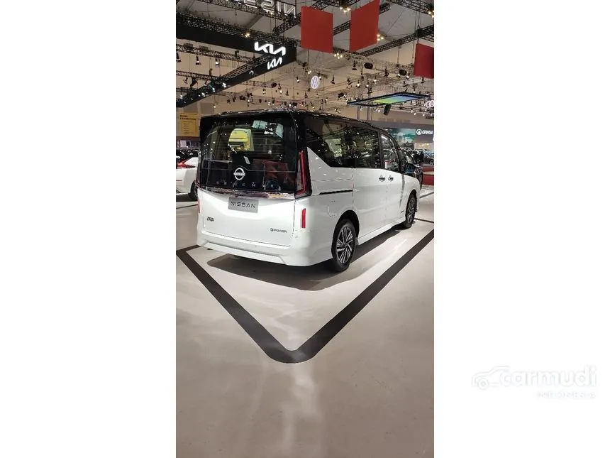 2024 Nissan Serena e-POWER MPV