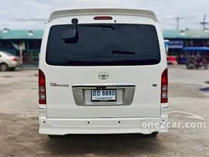 2013 Toyota VENTURY 2.7 V Van
