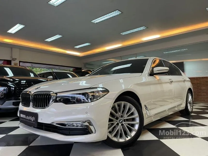 Jual Mobil BMW 530i 2018 Luxury 2.0 di DKI Jakarta Automatic Sedan Putih Rp 550.000.000