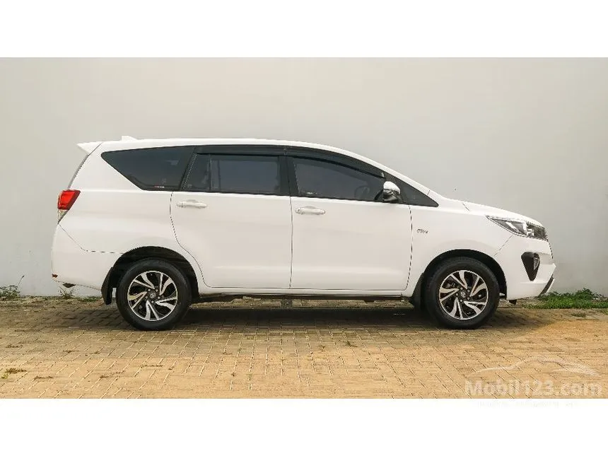 2021 Toyota Kijang Innova G MPV