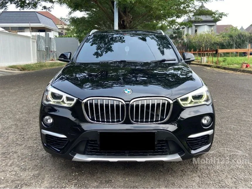 Jual Mobil BMW X1 2018 sDrive18i xLine 1.5 di DKI Jakarta Automatic SUV Hitam Rp 395.000.000