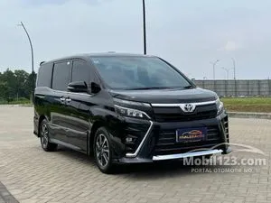 2020 Toyota Voxy 2.0 MPV