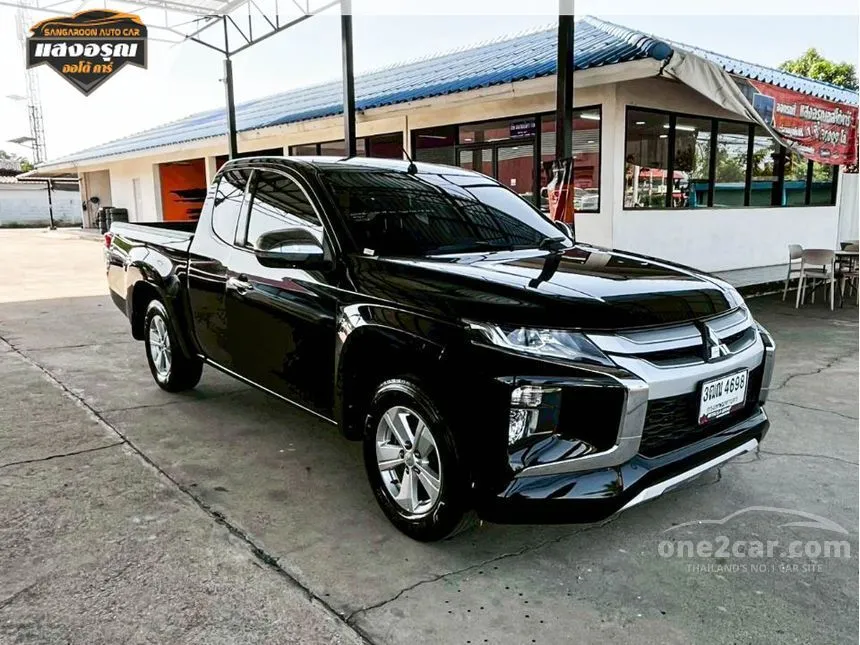 2021 Mitsubishi TRITON GLX Mega Cab Pickup