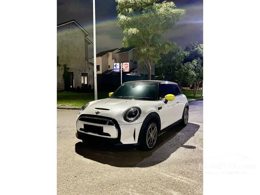 Jual Mobil MINI Cooper 2023 S Electric Level 3 di DKI Jakarta Automatic Hatchback Putih Rp 670.000.000