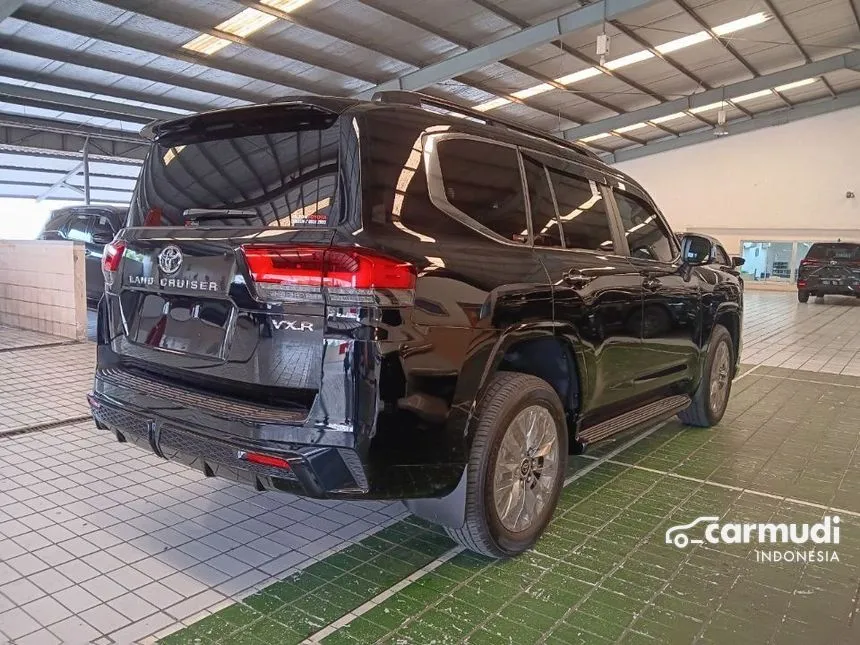 Jual Mobil Toyota Land Cruiser 2024 GR