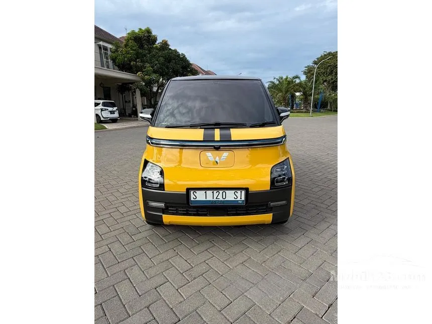 2022 Wuling Air EV Long Range + Charging Pile Hatchback