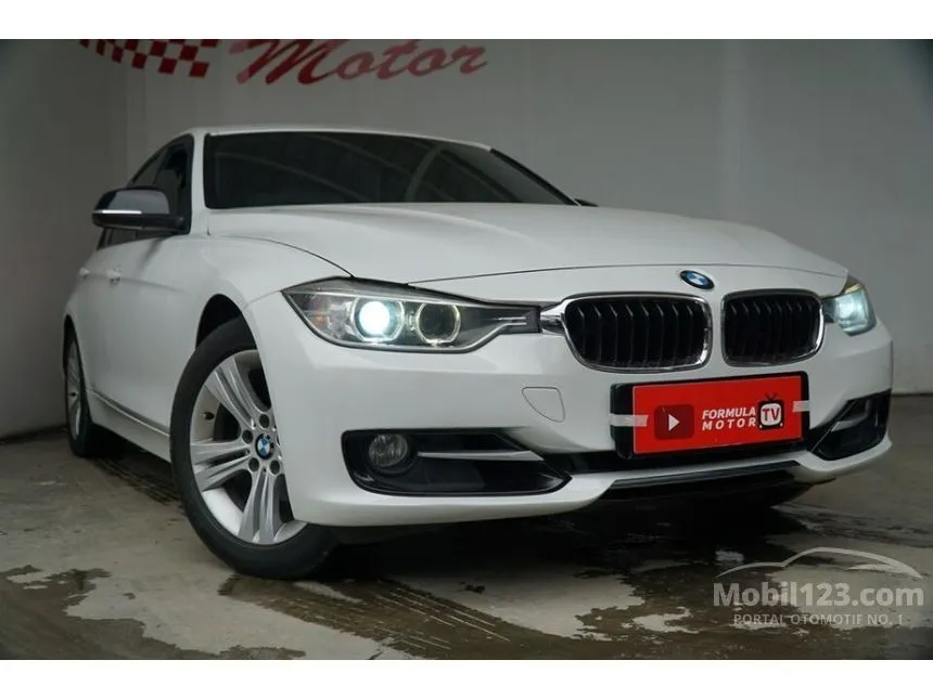 Jual Mobil BMW 320i 2015 Sport 2.0 di DKI Jakarta Automatic Sedan Putih ...