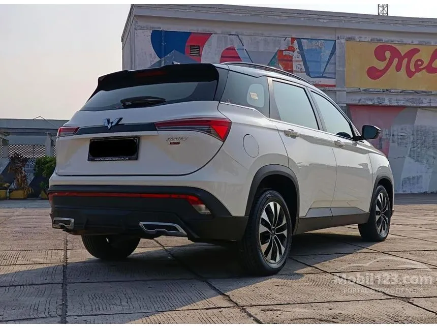2021 Wuling Almaz RS Pro SUV