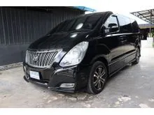 2016 Hyundai H-1 2.5 (ปี 08-17) Deluxe Van