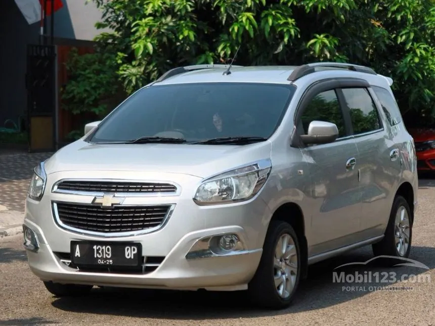 Jual Mobil Chevrolet Spin 2013 LTZ 1.5 di DKI Jakarta Manual SUV Silver Rp 74.000.000
