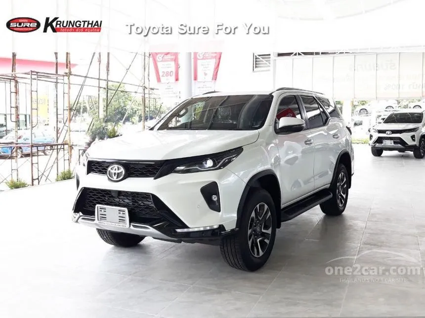 2023 Toyota Fortuner Leader G SUV