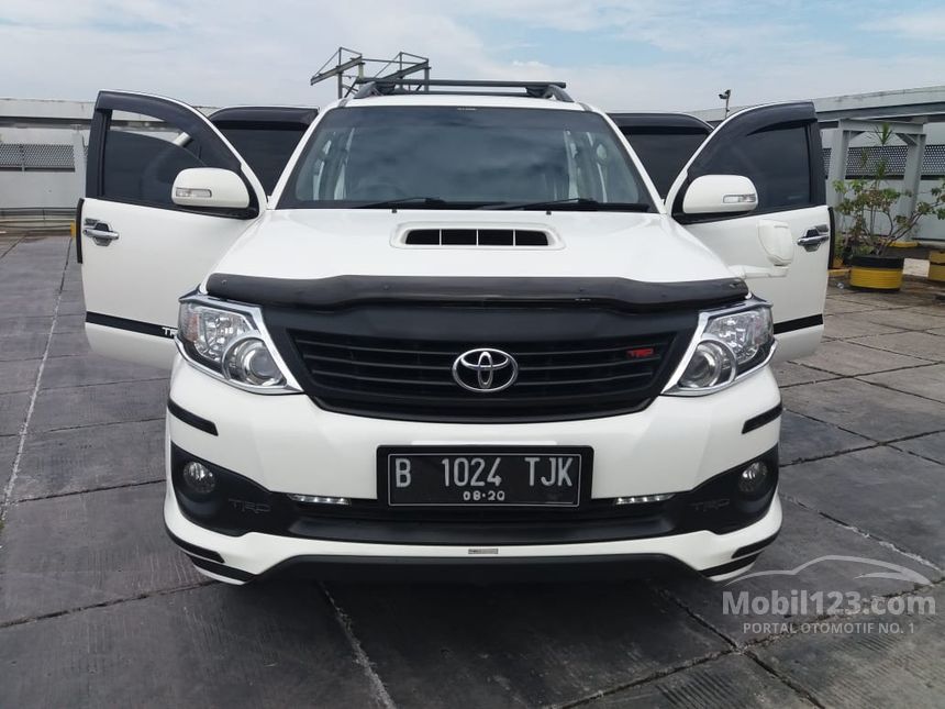 Jual Mobil Toyota Fortuner 2015 G Trd 2 5 Di Dki Jakarta Manual Suv Putih Rp 307 300 000 5689023 Mobil123 Com