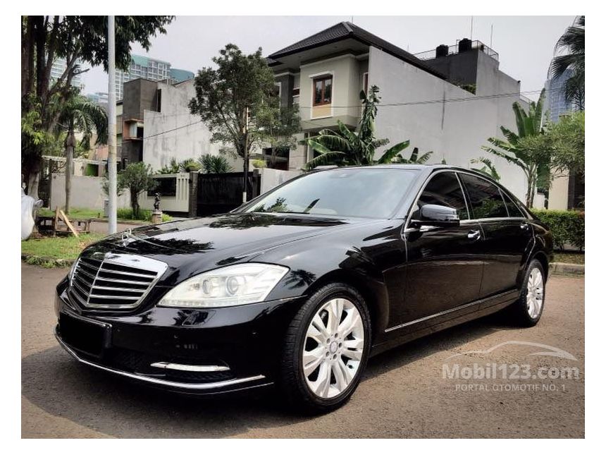 Jual Mobil  Mercedes Benz S350 L 2010 W221 V6 3 5 Automatic 