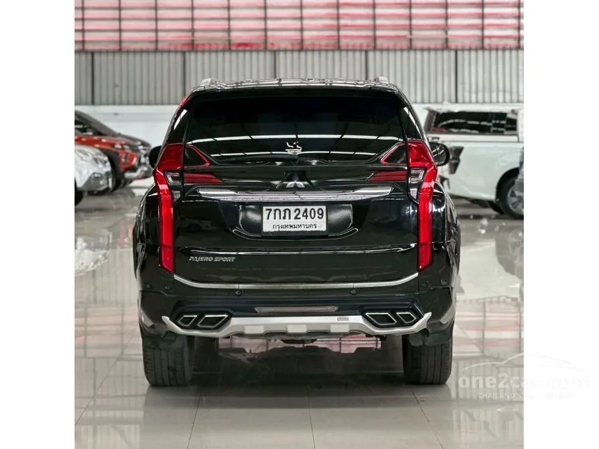 2018 Mitsubishi PAJERO SPORT GT Premium SUV