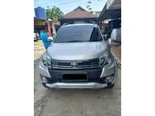 2016 Toyota Rush Sportivo 7 SUV