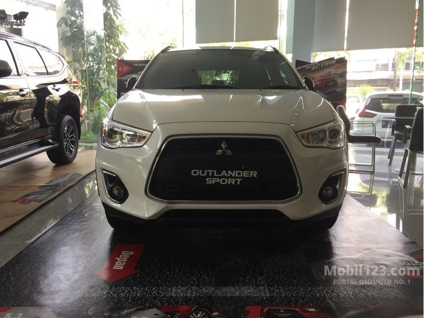 Jual Mobil  Mitsubishi Outlander Sport  2019 GLX 2 0 di DKI 