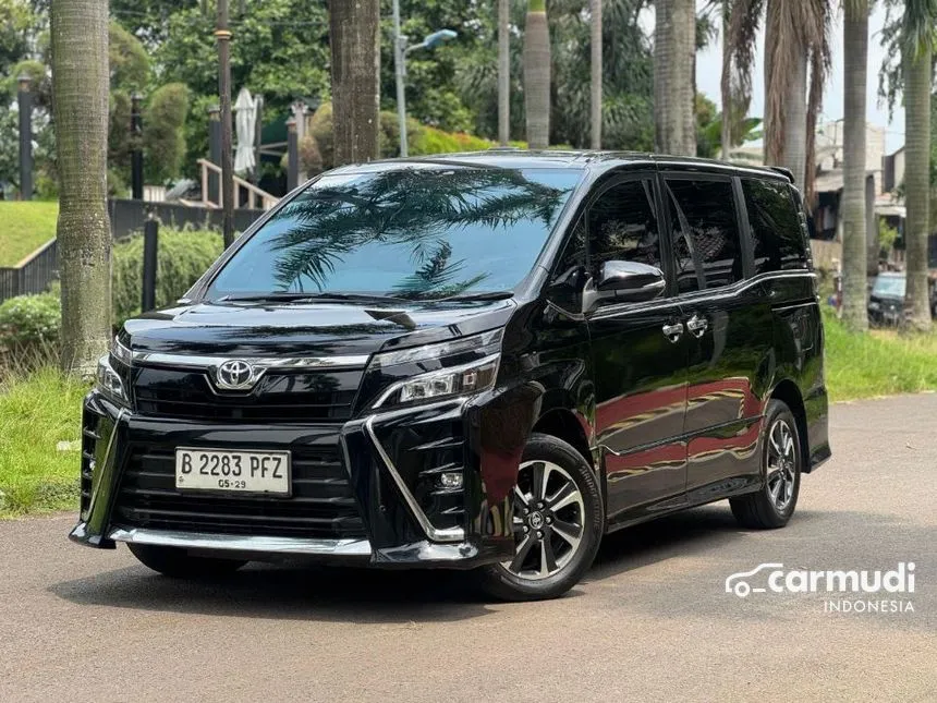 2019 Toyota Voxy MPV