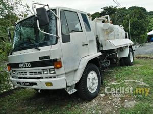 ISUZU LORI TANGKI NAJIS DAN KUMBAHAN TANK LORRY