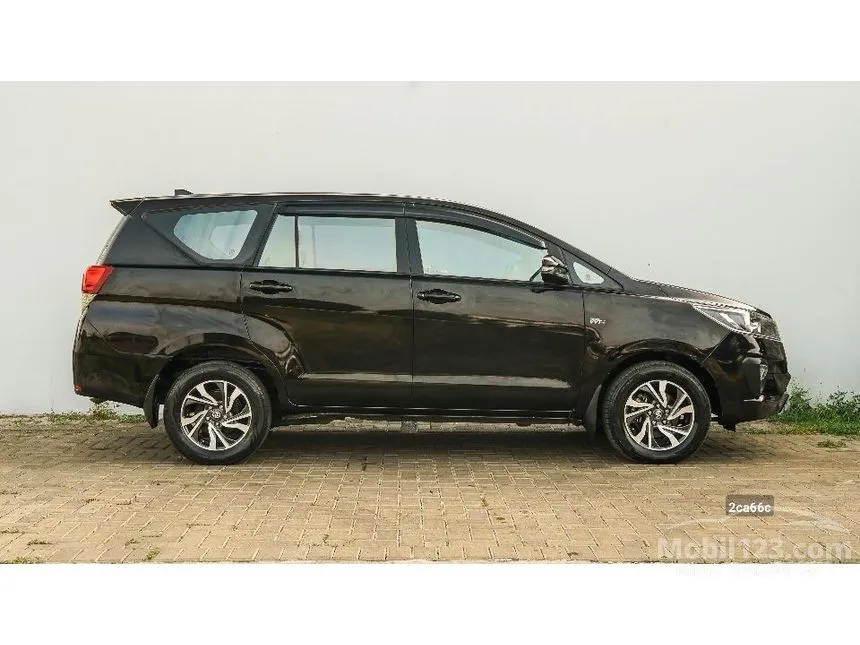 2021 Toyota Kijang Innova G MPV