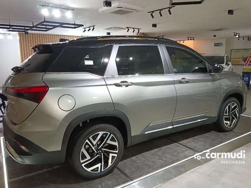 2024 Wuling Almaz RS Hybrid Wagon