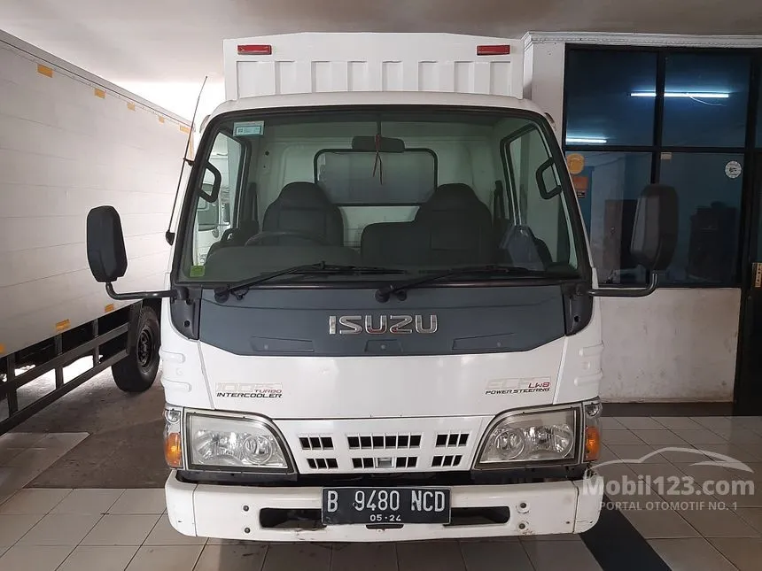 Jual Mobil Isuzu Elf 2014 2.8 Truck 2.8 Di DKI Jakarta Manual Trucks ...