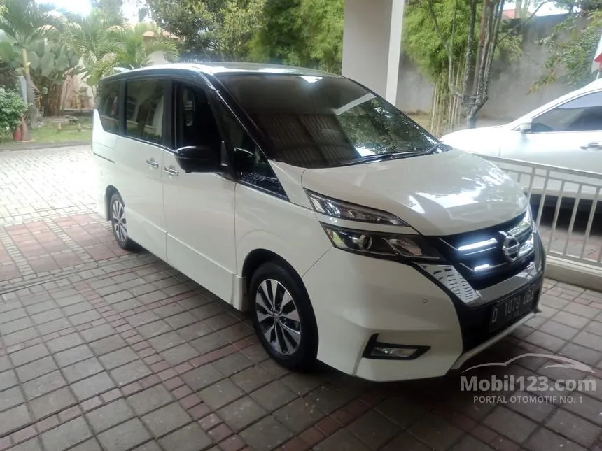 Jual Mobil Nissan Serena 2019 Highway Star 2.0 di Jawa Barat Automatic MPV Putih Rp 410.000.000