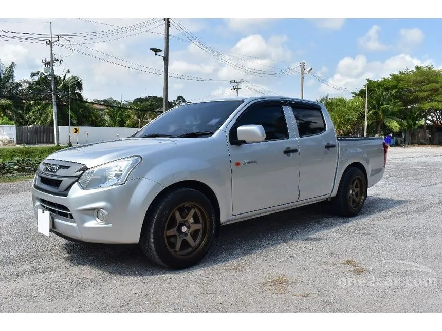2019 Isuzu D-MAX S Cab-4 Pickup