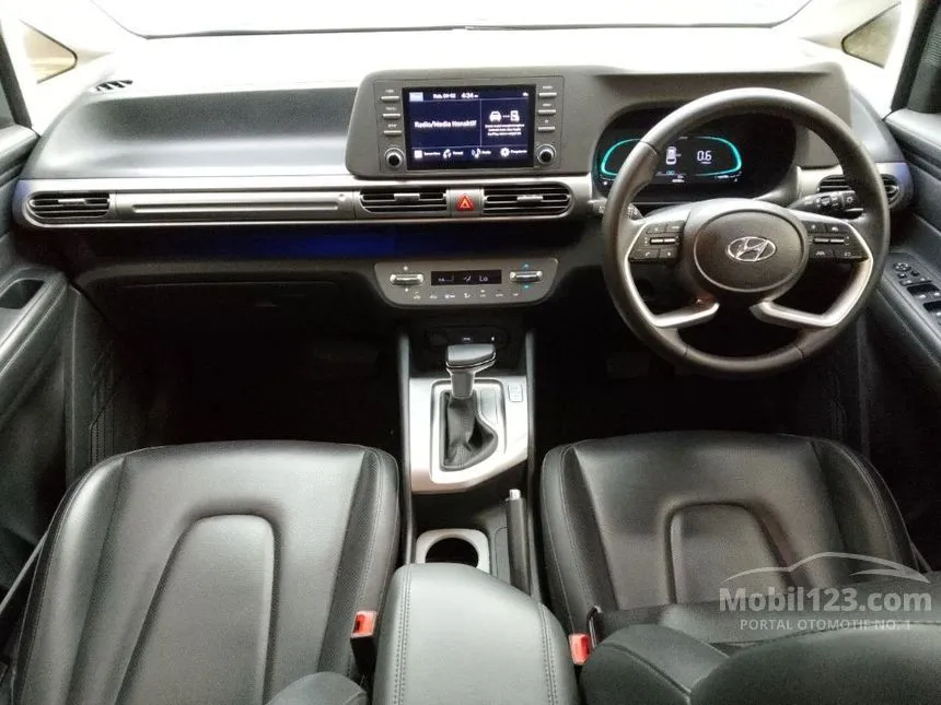 2023 Hyundai Stargazer Prime MPV