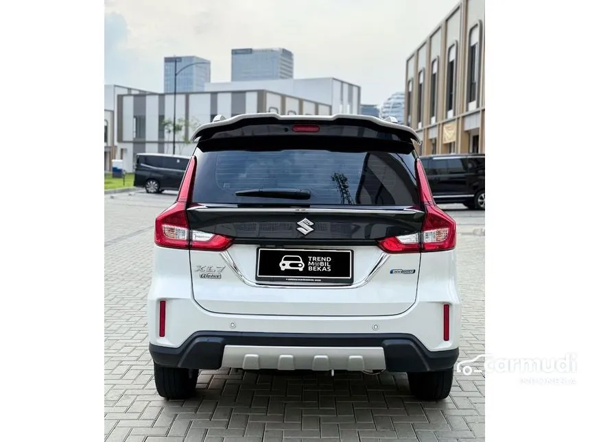 2023 Suzuki XL7 Alpha Hybrid SUV