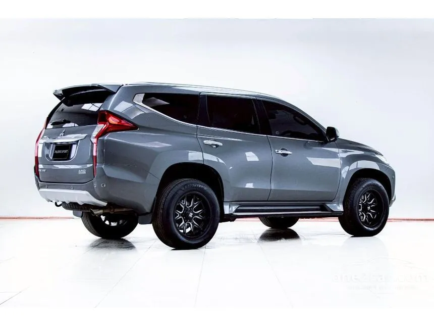 2016 Mitsubishi PAJERO SPORT GT SUV
