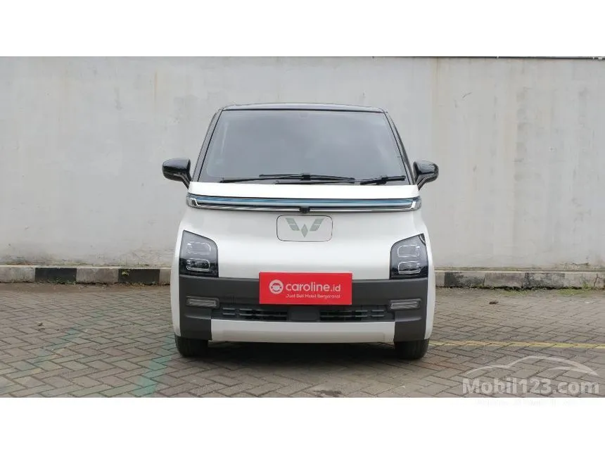 2022 Wuling Air EV Long Range Hatchback