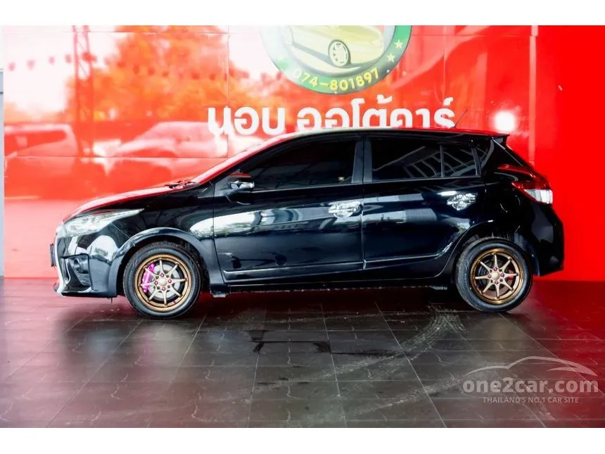 2014 Toyota YARIS G Hatchback