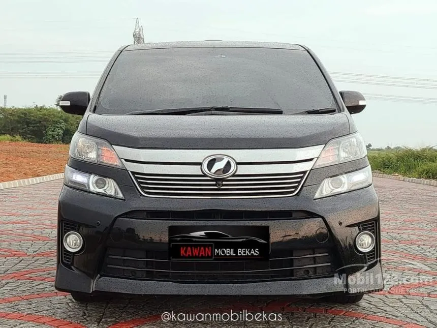 Jual Mobil Toyota Vellfire 2013 ZG 2.4 di Banten Automatic MPV Hitam Rp 335.000.000