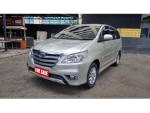 Toyota Kijang Innova 2.0 V AT Bensin 2014 Silver Metalik Grill Barong Tangan Pertama Istimewa Service Record KREDIT BISA DIBANTU