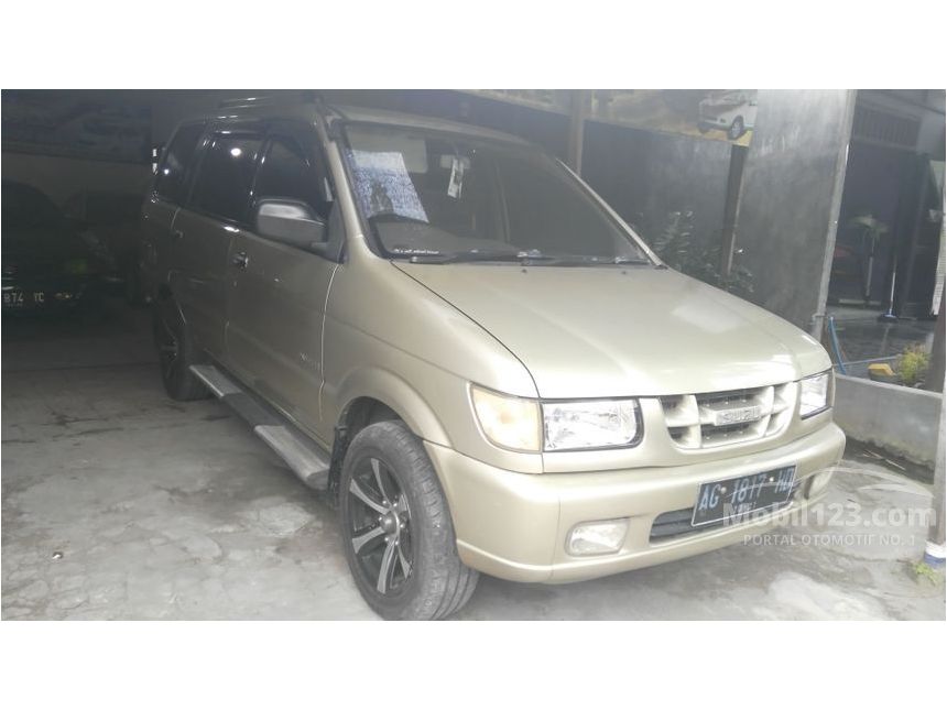 Jual Mobil Isuzu Panther 2000 LS Hi Grade 2.5 di Jawa Jual Mobil Isuzu Panther 2000 LS Hi Grade 2.5 di Jawa