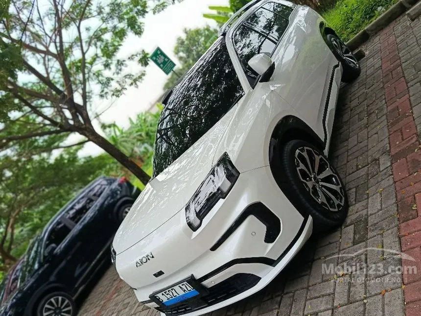 2026 GAC AION V Luxury SUV