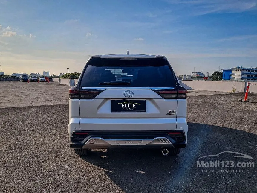2023 Toyota Kijang Innova Zenix Q HV TSS Modellista (Premium Color) MPV