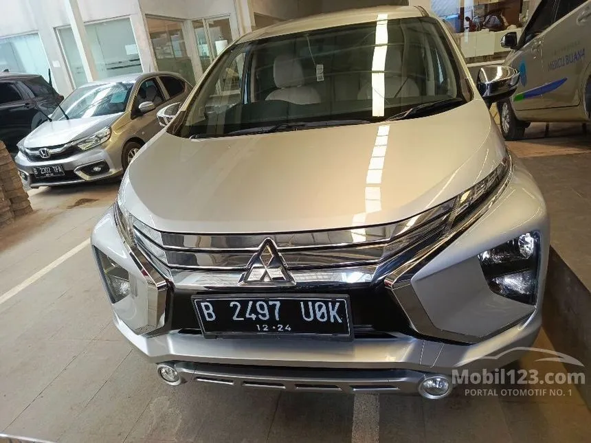 Jual Mobil Mitsubishi Xpander 2019 ULTIMATE 1.5 di Jawa Timur Automatic Wagon Silver Rp 210.000.000