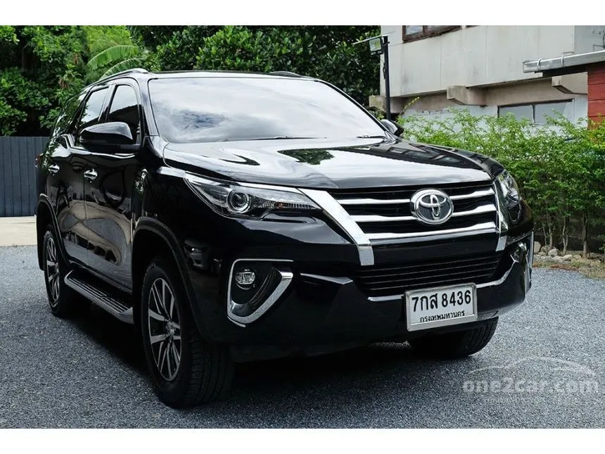 2018 Toyota FORTUNER V SUV