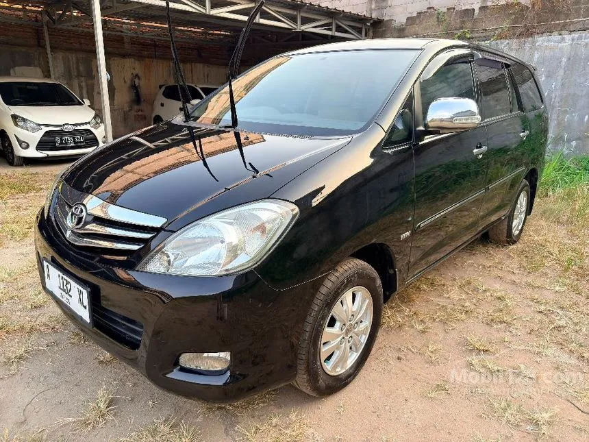 2010 Toyota Kijang Innova V MPV